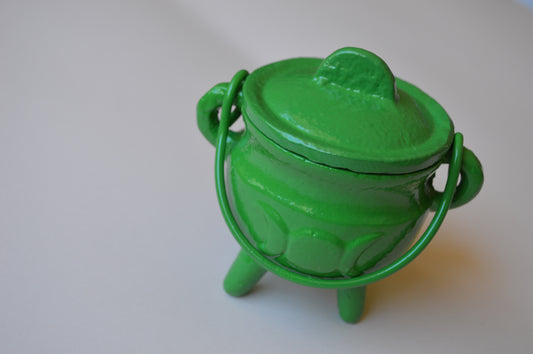 Green kids cauldron