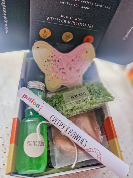 Potion Kit-Creepy Crawlie Theme